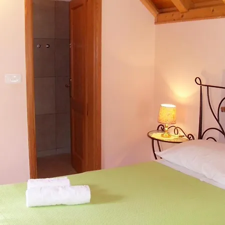 Komiza 9247a Apartmán Vis